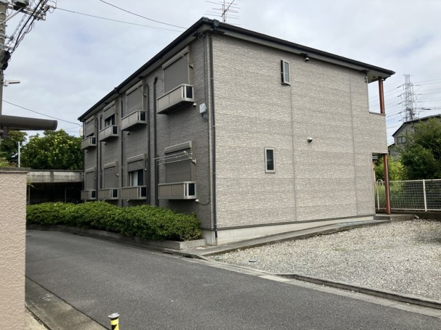 メイプル清水の外観