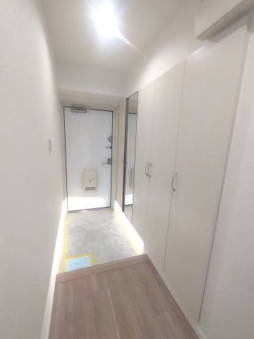 綾瀬グランドハイツの玄関