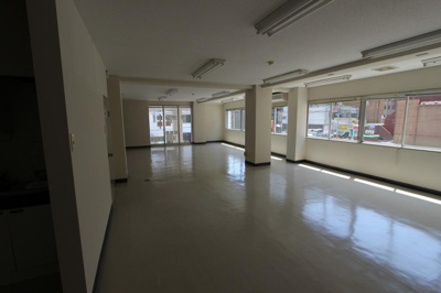 【内装】 | 第二ショーケービル