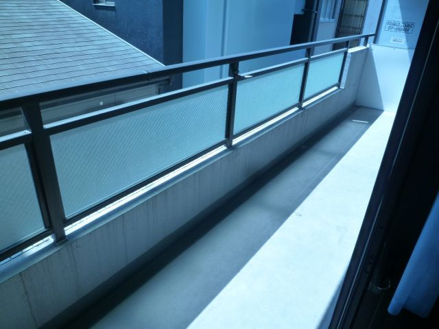 グローリーヨシダのバルコニー