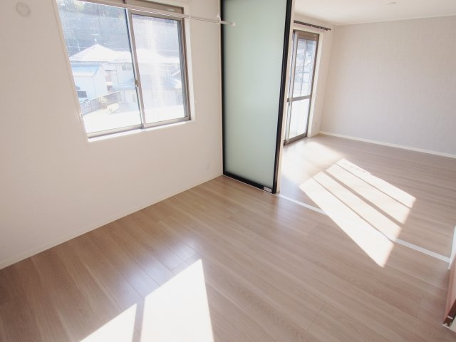 レーヴィンスⅢの洋室