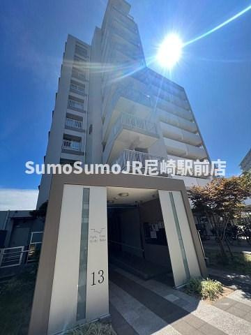 URパークタウン西武庫　13号棟の外観|きれいな外観です