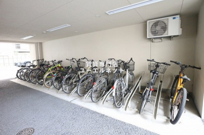 【その他共用部分】 | カルム千昇Ⅱ | 自転車通勤にも便利な駐輪場付き♪