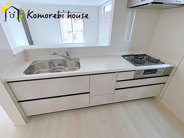 上尾市小泉　13期　新築一戸建て　グラファーレ　01のキッチン|26.1.19　撮影済み