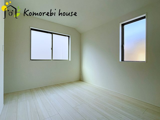 上尾市小泉　13期　新築一戸建て　グラファーレ　01の洋室|26.1.19　撮影済み