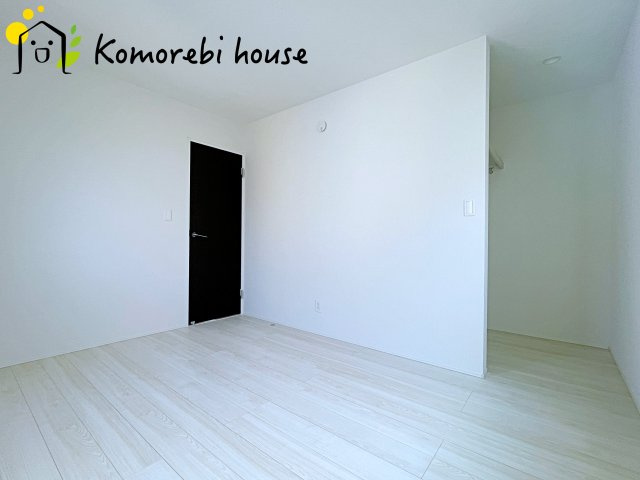 上尾市小泉　13期　新築一戸建て　グラファーレ　01の洋室|26.1.19　撮影済み