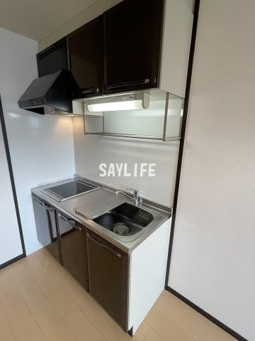 トリアノン東中浜のキッチン