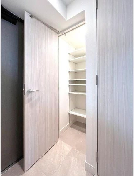 S-RESIDENCE福島grandeの収納