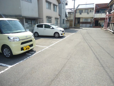 【駐車場】 | フィレンチェ 1番館