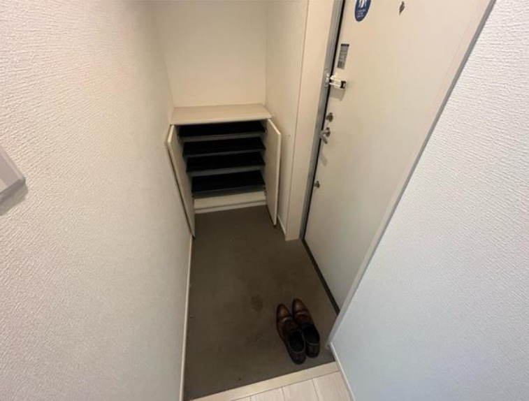 コモド南与野の玄関