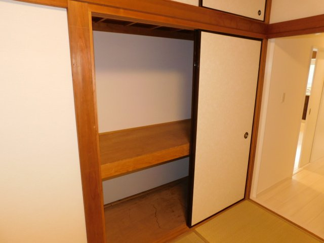 アパートメント・ひろの収納