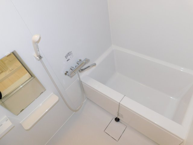 アパートメント・ひろの浴室