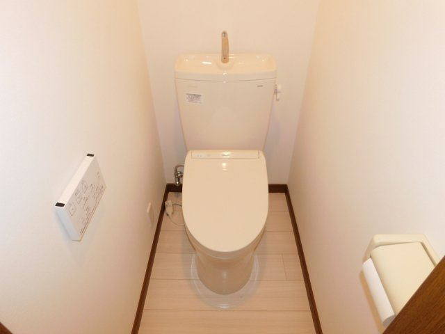 アパートメント・ひろのトイレ