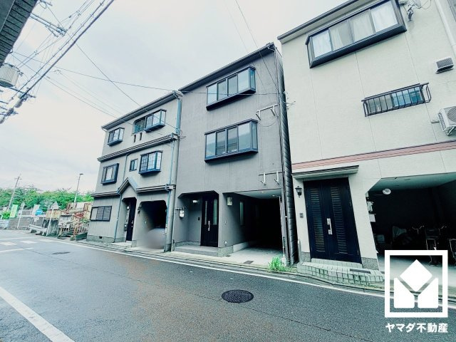 伏見区深草大亀谷東寺町の外観