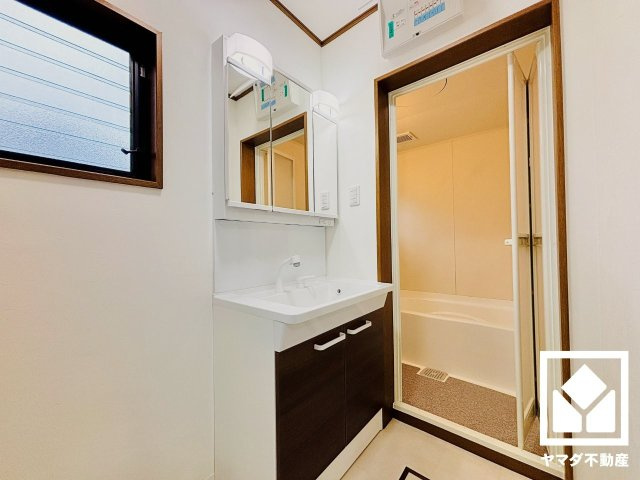 伏見区深草大亀谷東寺町の洗面所