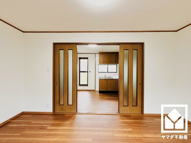 伏見区深草大亀谷東寺町の洋室