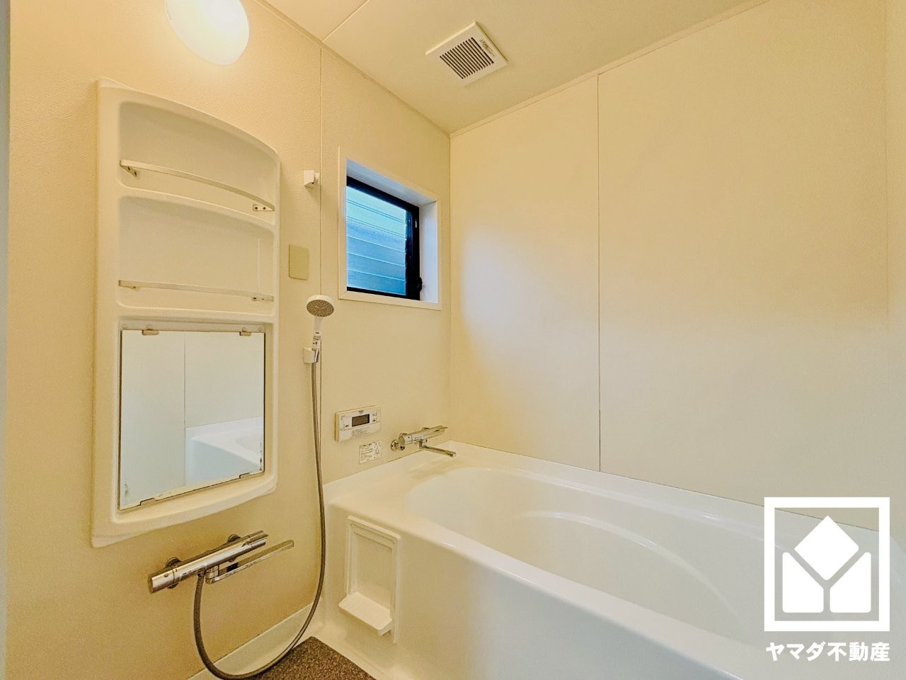 伏見区深草大亀谷東寺町の浴室