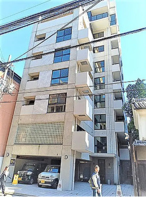 シンフォニー四条烏丸の外観