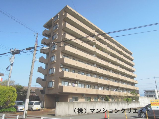 アパガーデンコート長本町の外観