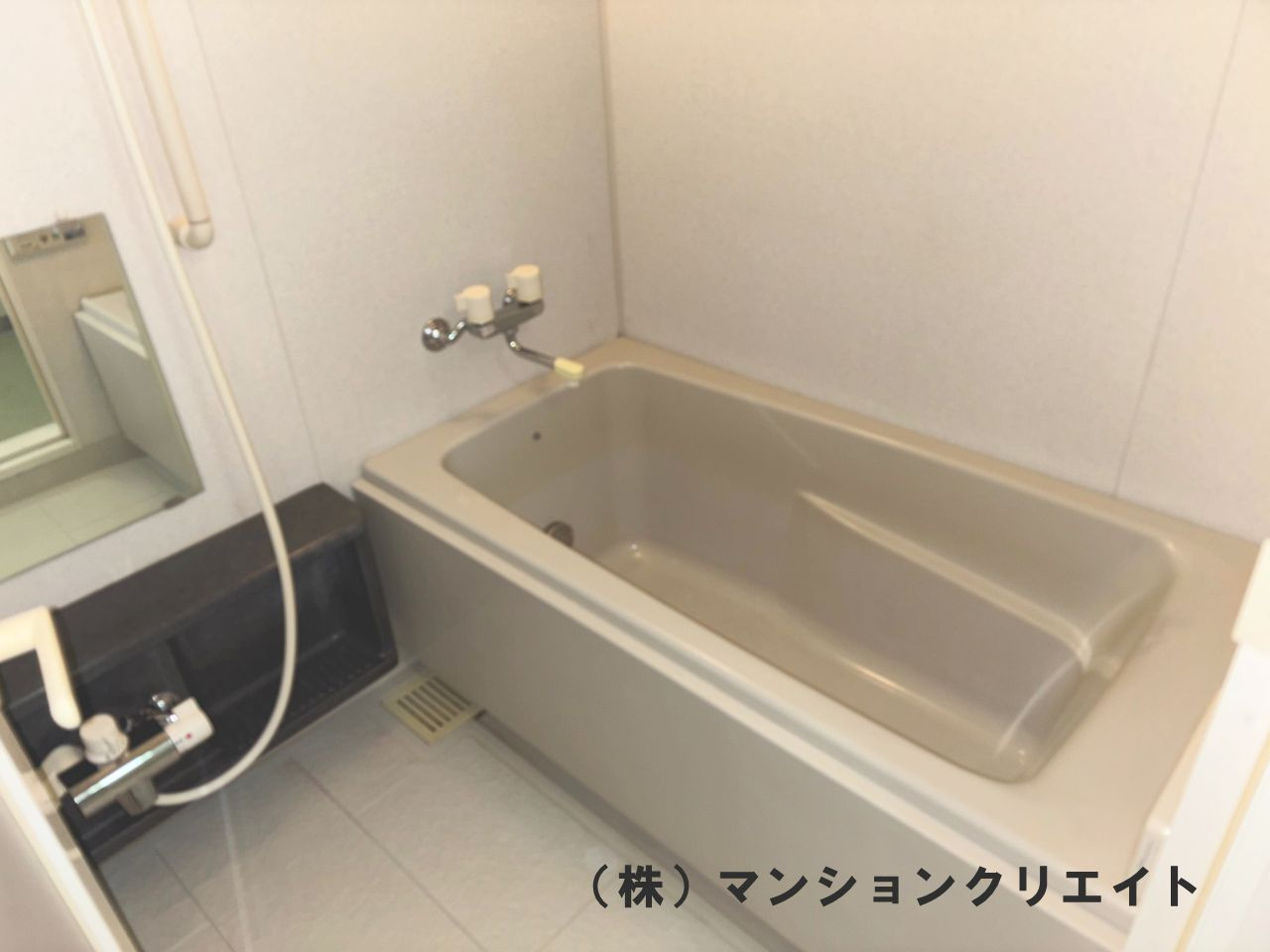 アパガーデンコート長本町の浴室|システムバス
