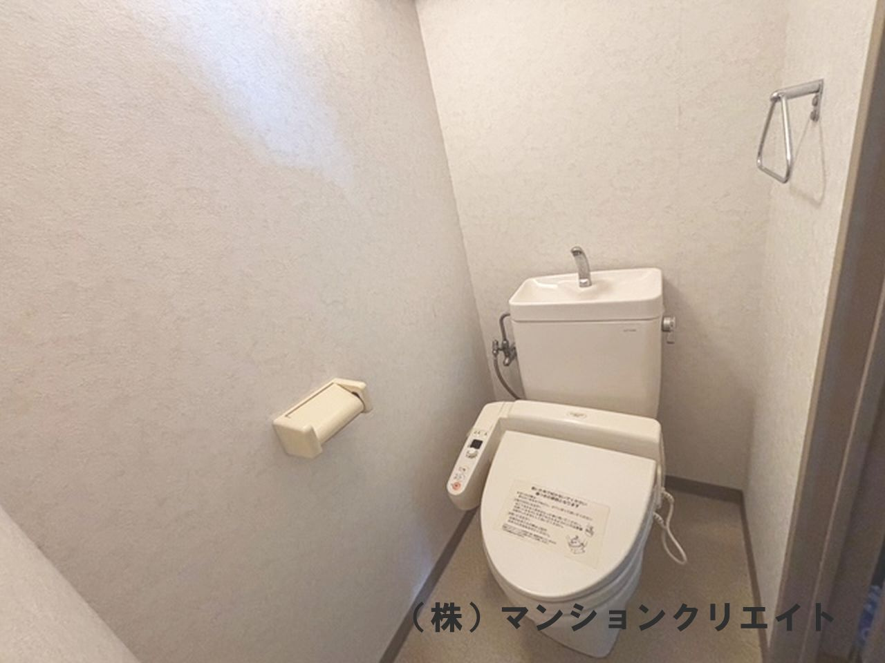 アパガーデンコート長本町のトイレ|温水洗浄暖房便座付き