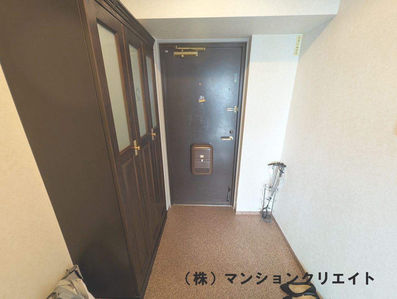 アパガーデンコート長本町の玄関|内玄関です　大容量のシューズボックスがあります