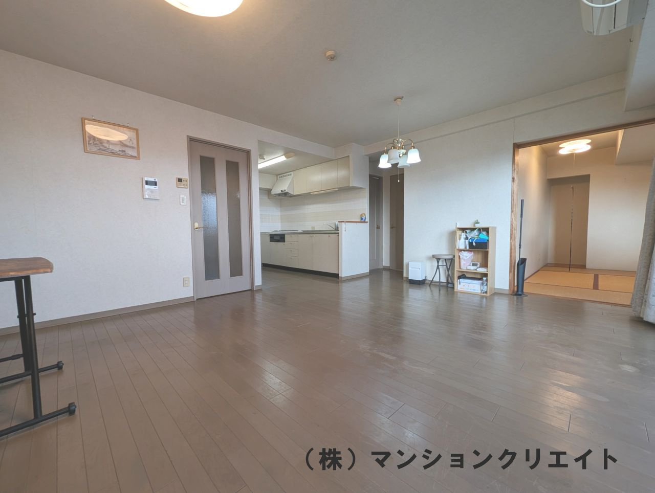 アパガーデンコート長本町の居間・リビング|LDK15.0帖