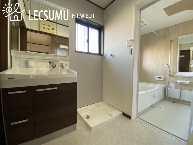 姫路市飾磨区阿成中垣内/中古戸建の洗面所