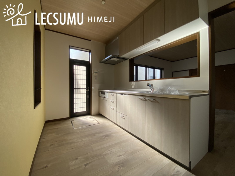 姫路市飾磨区阿成中垣内/中古戸建のキッチン