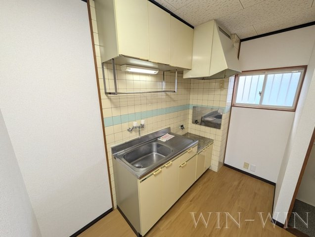 グリーンハイツ牛川 Bのキッチン|イメージ（同建物内別部屋の写真です）