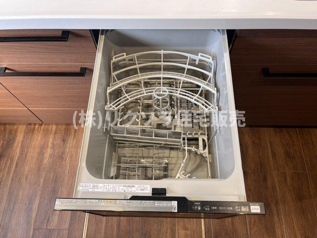 牧野本町2丁目　中古一戸建ての設備|食器洗い乾燥機
■物件内覧・資金計画相談・住宅ローン相談、リフォーム相談、お問合せ受付中■
※当日・翌日のご内覧、ご相談はお電話でのお問合せがスムーズです！