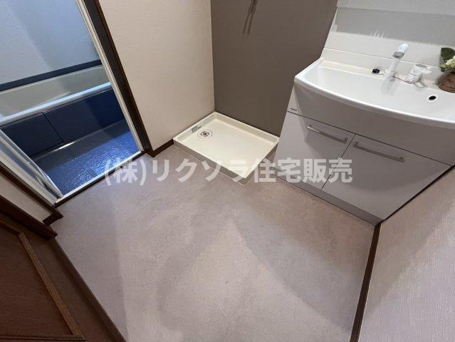 牧野本町2丁目　中古一戸建ての脱衣所|■物件内覧・資金計画相談・住宅ローン相談、リフォーム相談、お問合せ受付中■
※当日・翌日のご内覧、ご相談はお電話でのお問合せがスムーズです！