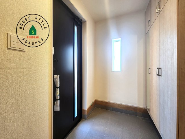 太宰府市青山2丁目第1-1棟（1号棟）の内観：施工例|二重ロックでしっかり防犯対策ができます。