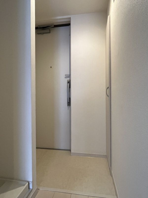 【玄関】 | リブリ・プレジャー | 落ち着いた玄関です