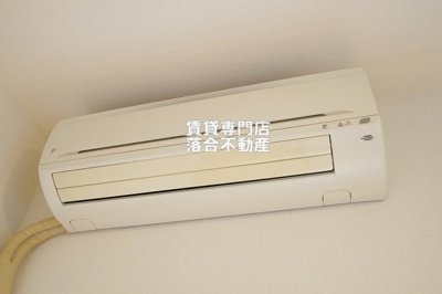 【設備】 | nest（ネスト） | エアコン完備