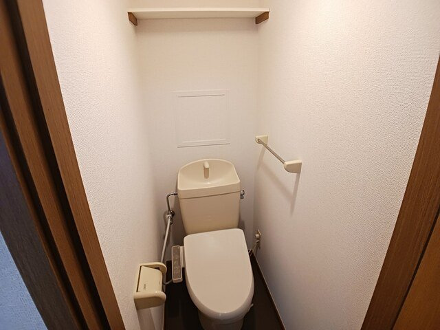 クール　ヴェルビュのトイレ|シンプルで使いやすいトイレです