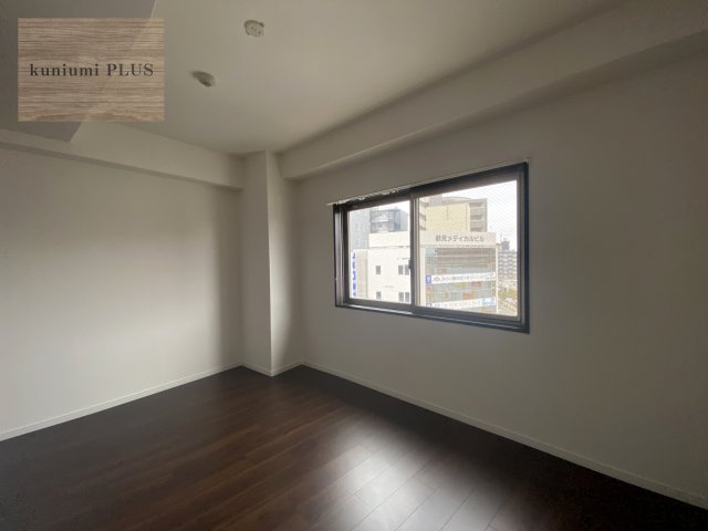 ディークラディア鶴見アクロスタワーの洋室