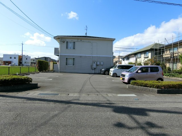 グラシューの駐車場