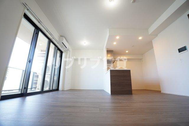 センチュリー千葉みなとの居間・リビング