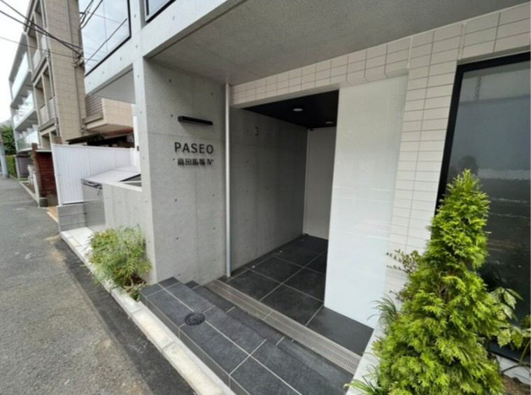 PASEO高田馬場Ⅳ のエントランス