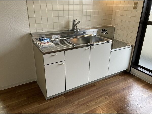 ファミール豊明　　刈谷市近郊の賃貸はクラスホーム刈谷店のキッチン