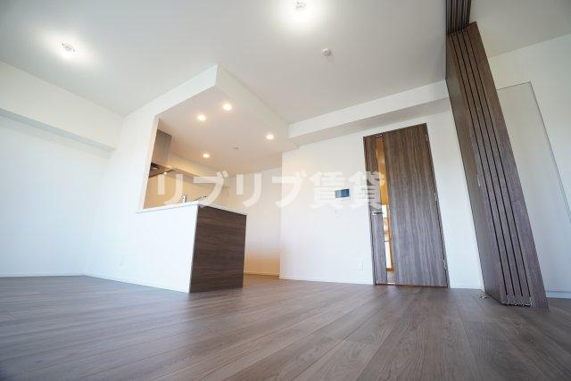 センチュリー千葉みなとの居間・リビング