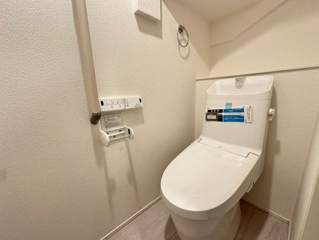 ★★読谷村大湾2期-1号棟（全5棟）のトイレ|現地撮影10月　1号棟
いつでも、ご案内いたします