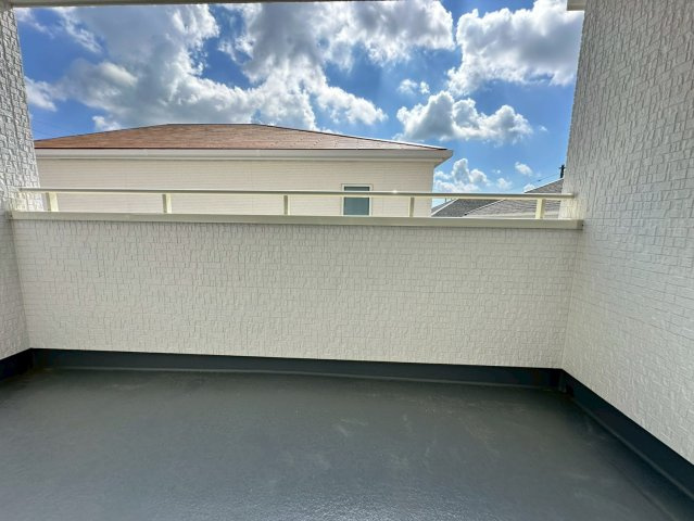 ★★読谷村大湾2期-1号棟（全5棟）のバルコニー|現地撮影10月　1号棟
いつでも、ご案内いたします