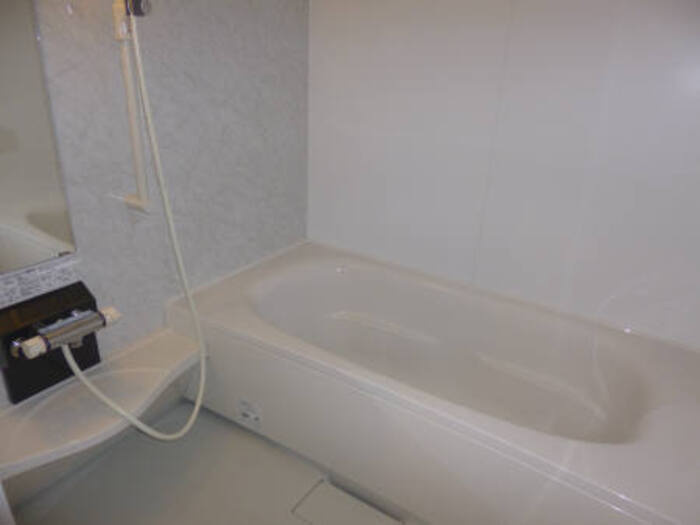 ルージュエクレールの浴室