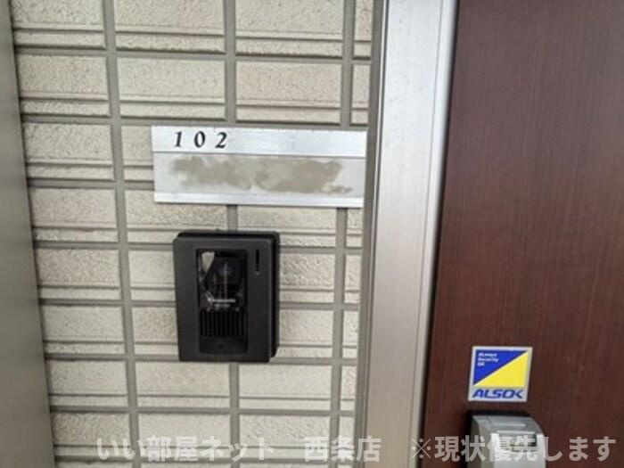 ル・トワヴェールの玄関