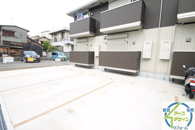 ヴェルヴィルの駐車場