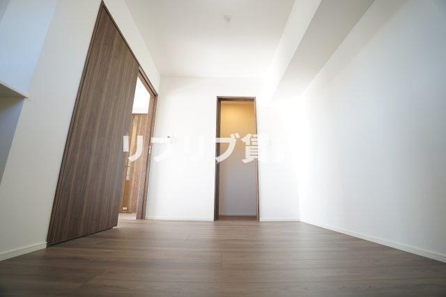 センチュリー千葉みなとの洋室