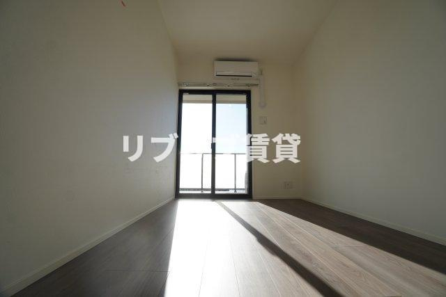 センチュリー千葉みなとの洋室