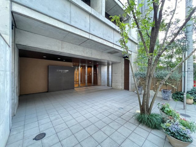 【エントランス】 | イーストモート高麗橋